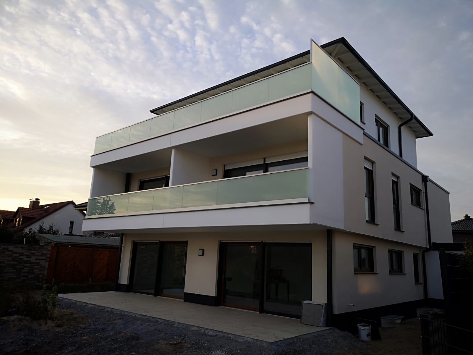 Sichtschutz Balkon seitlich Materialien, Varianten & Tipps